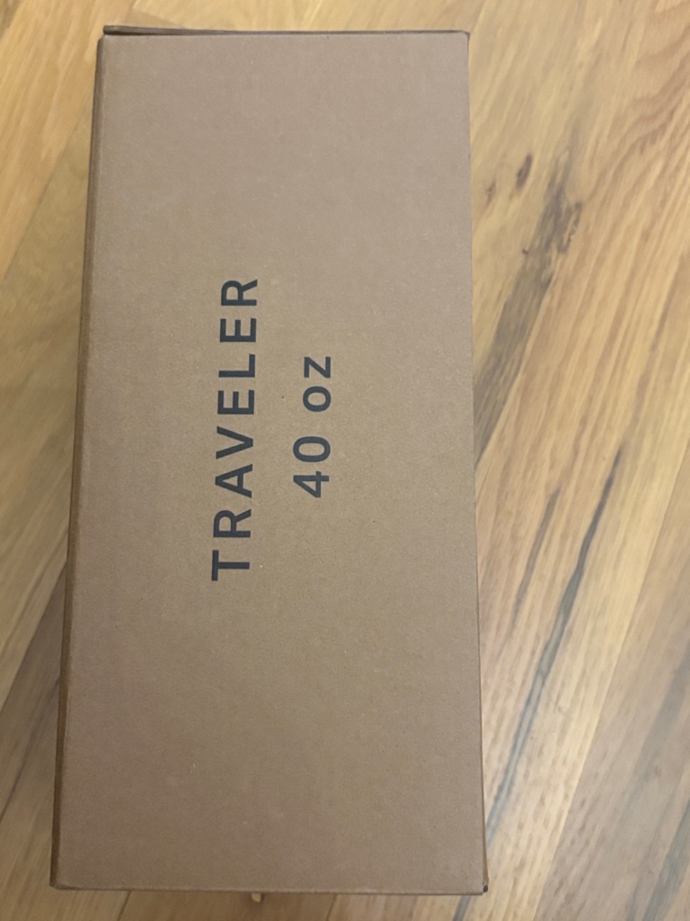 New in Box HydroJug x Anthropologie 40 oz. Traveler color: sit and sip - Picture 3 of 4